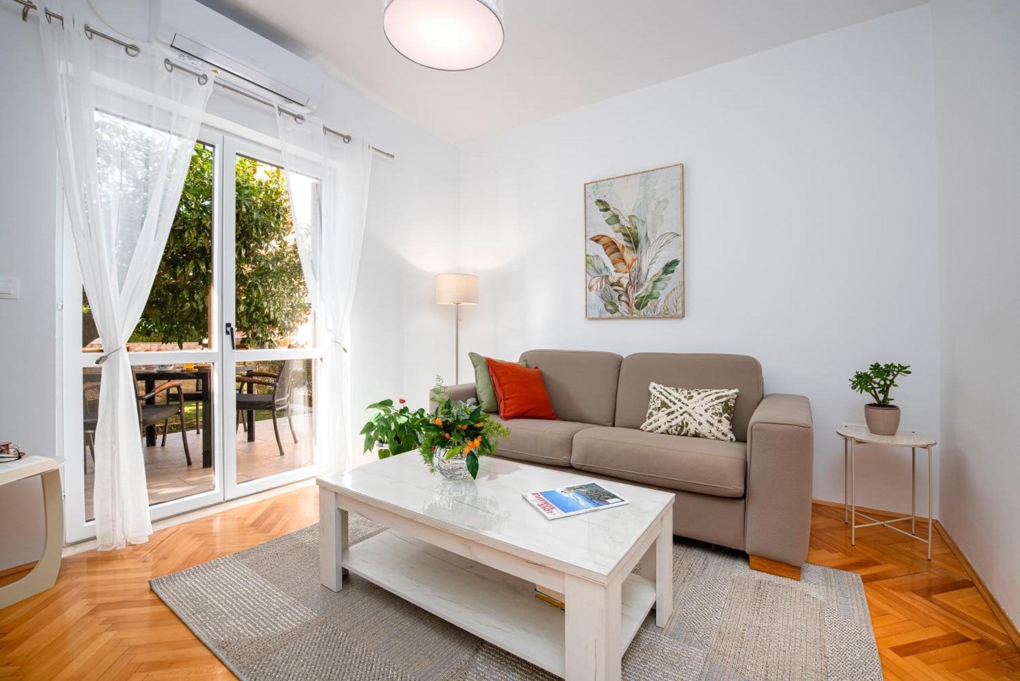 Antares Apartments Кавтат Екстериор снимка