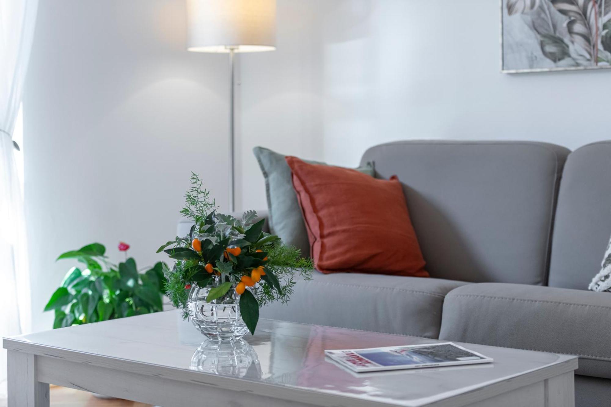 Antares Apartments Кавтат Екстериор снимка